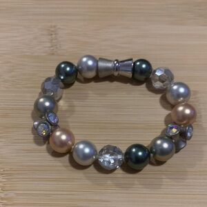 Vintage Crystal Pearl Magnet Bracelet